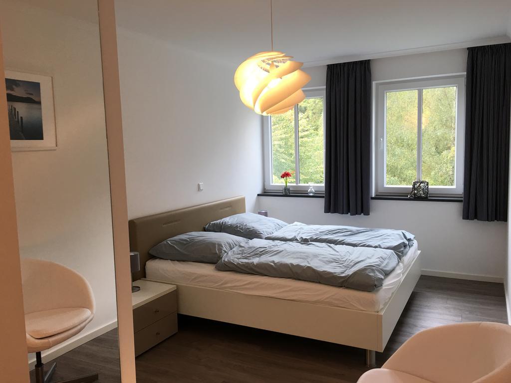 Haus Pamir - Ferienwohnungen Ostseebad Nienhagen Exterior foto